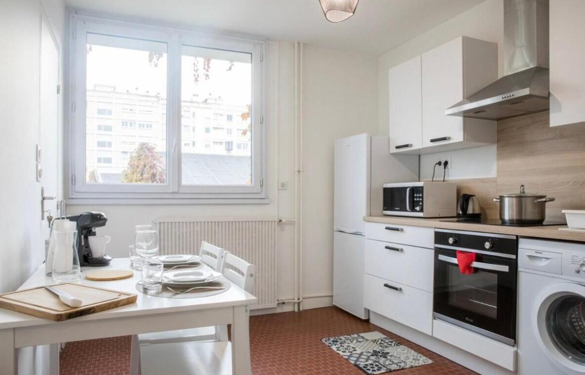Charmant Appartement T1 Macon Exterior photo